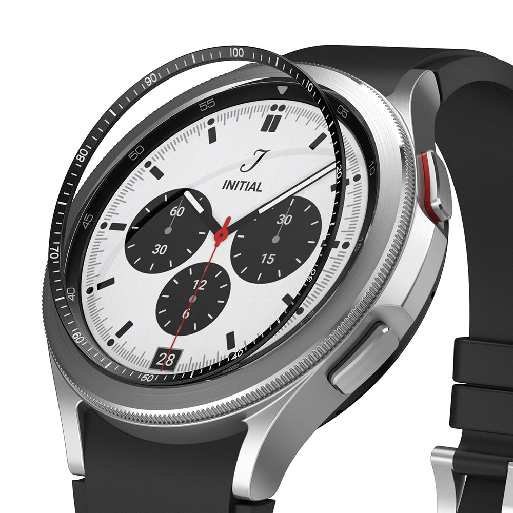 Galaxy Watch 4 Classic 42mm | Inner Bezel Styling - A black inner bezel ring hovering above a silver smartwatch face.