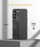 Galaxy S23 Case | Fusion - Comparison showing a smudged phone back versus a clean Ringke Fusion case surface.