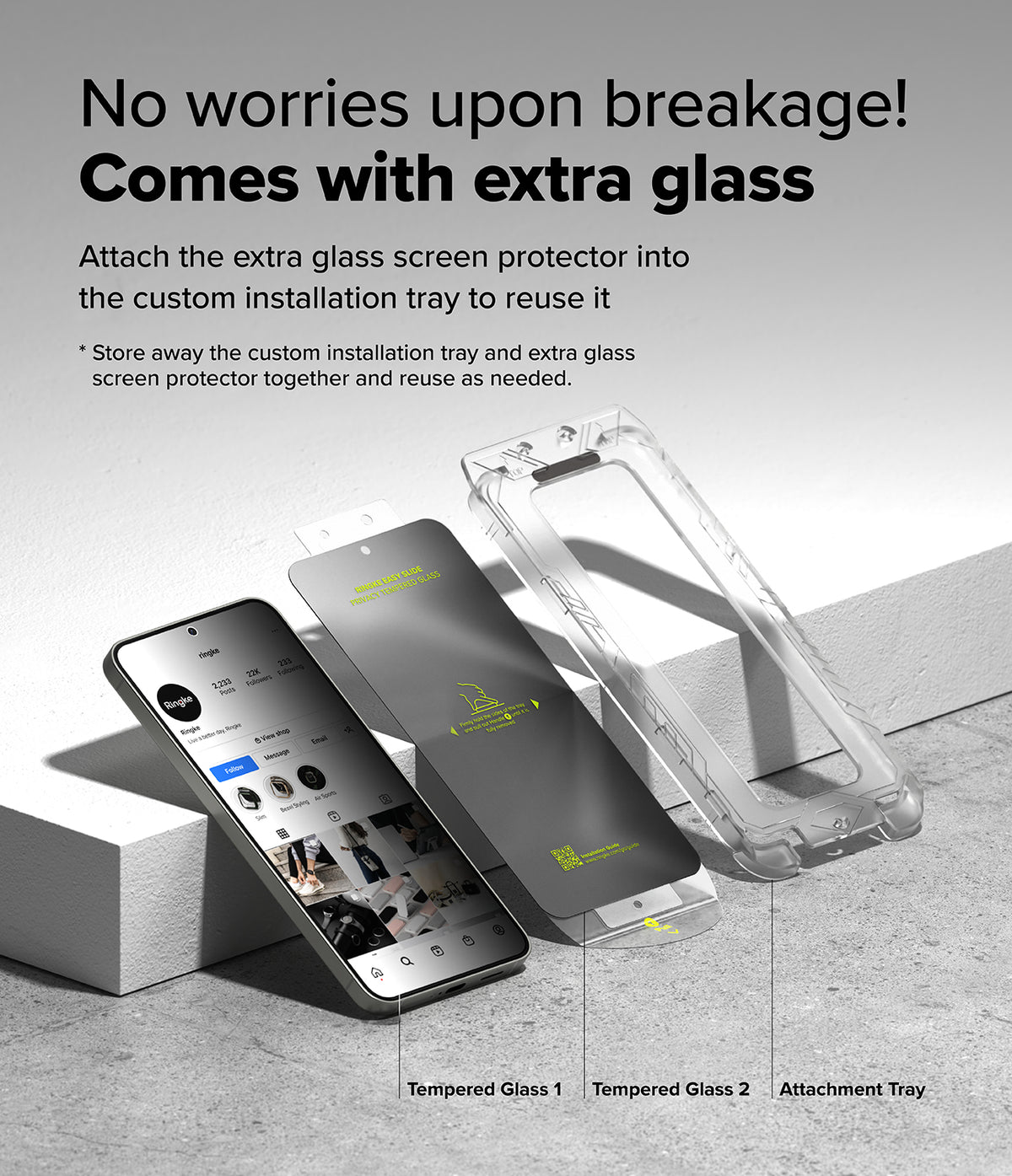 [Bundle] Galaxy S25 | Silicone Magnetic - Smartphone with screen protector, extra glass, and installation tray.