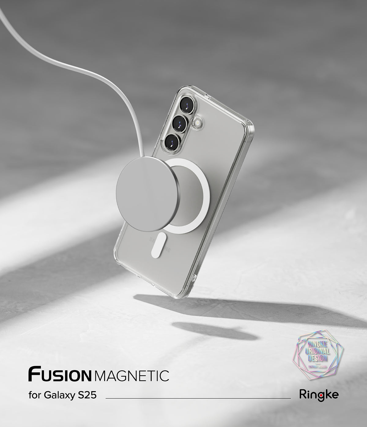 [Bundle] Galaxy S25 | Fusion Magnetic - Galaxy S25 | Fusion Magnetic - Clear phone case on a Galaxy S25 being charged by a magnetic wireless charger.