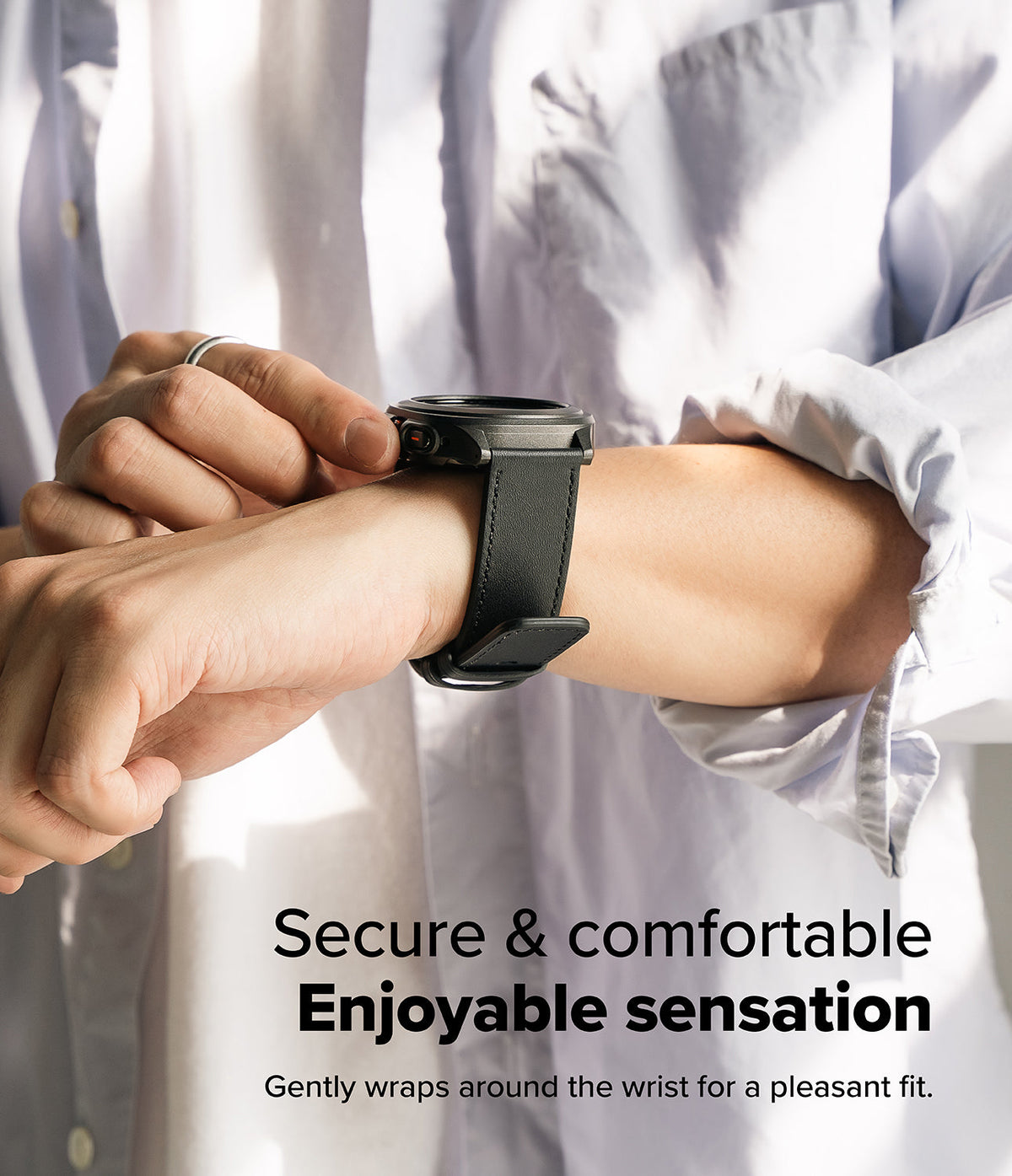 Watch Lug 24mm | Leather One Basic Bold - Person wearing a black leather watch strap on their wrist.